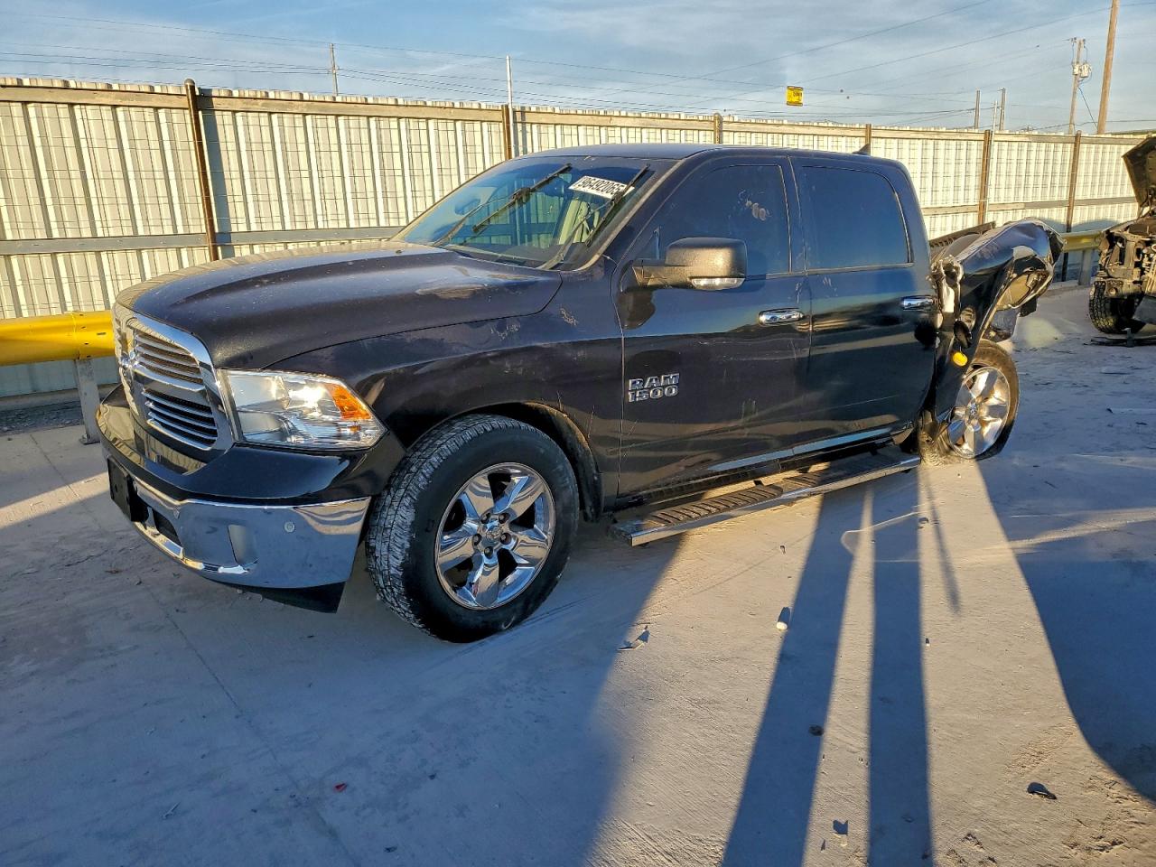 RAM 1500 SLT 2016