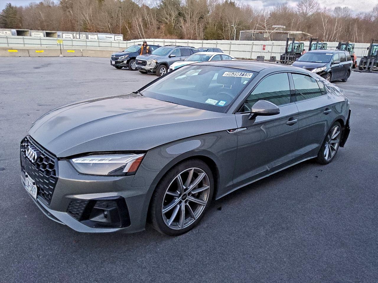 AUDI A5 PREMIUM 2025