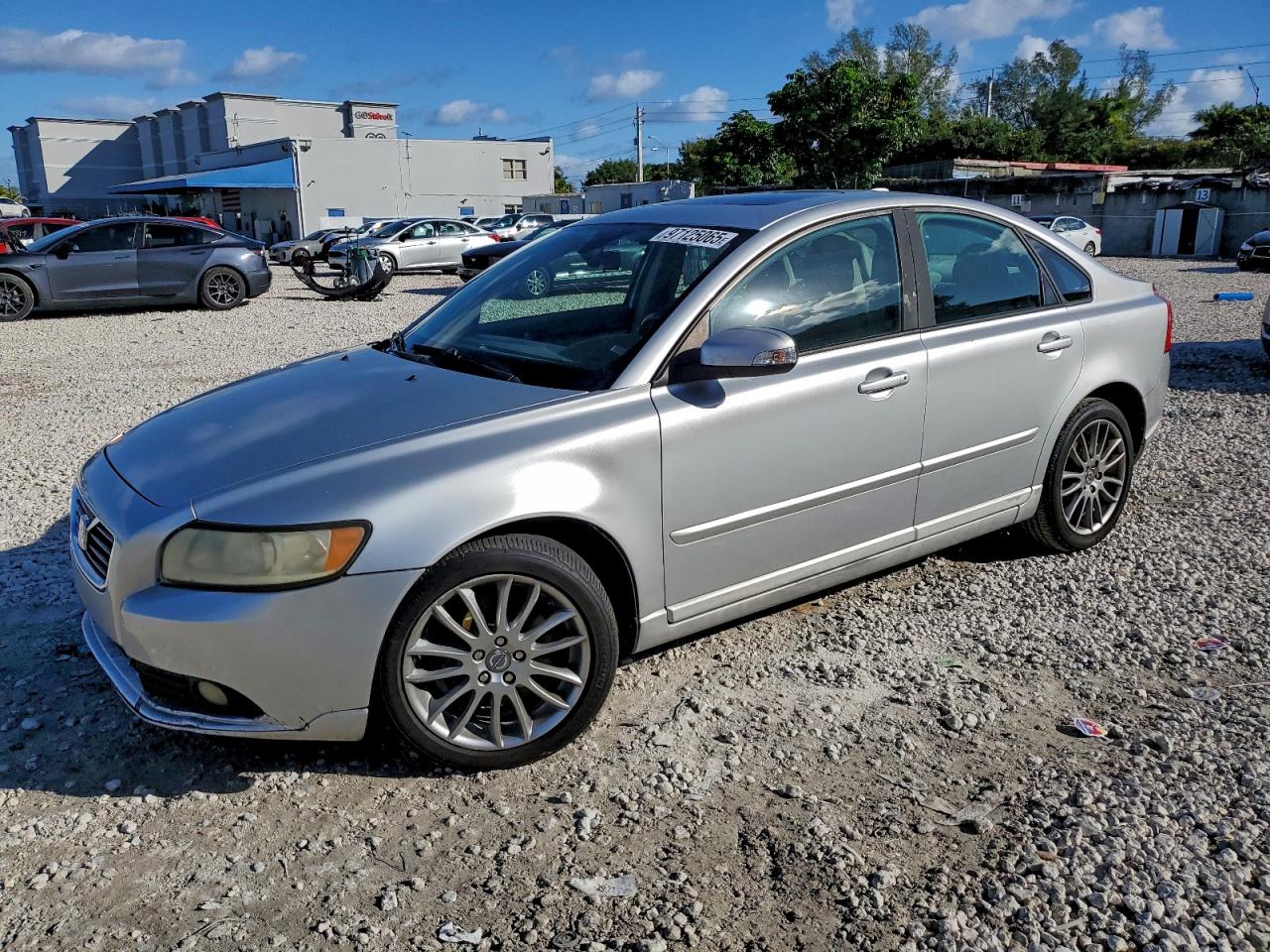 VOLVO S40 2.4I 2009