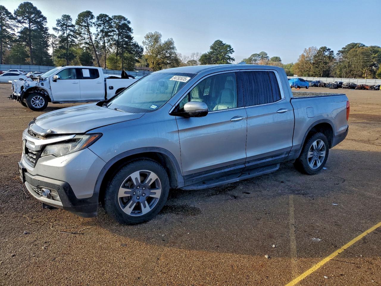 HONDA RIDGELINE 2017