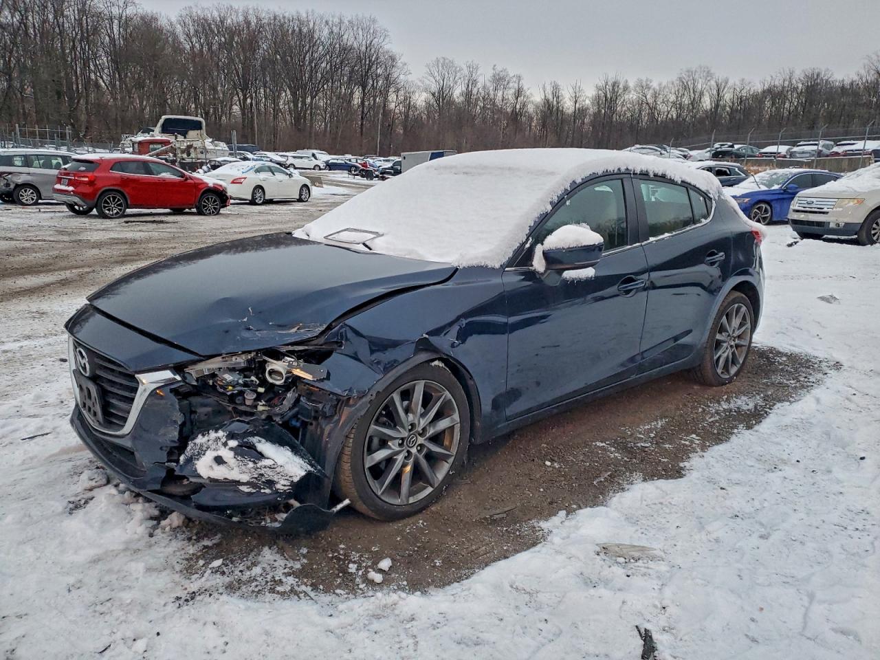 MAZDA 3 2018