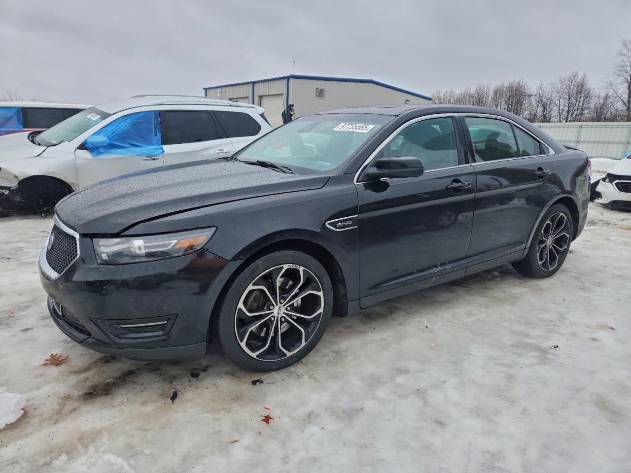 FORD TAURUS 2017