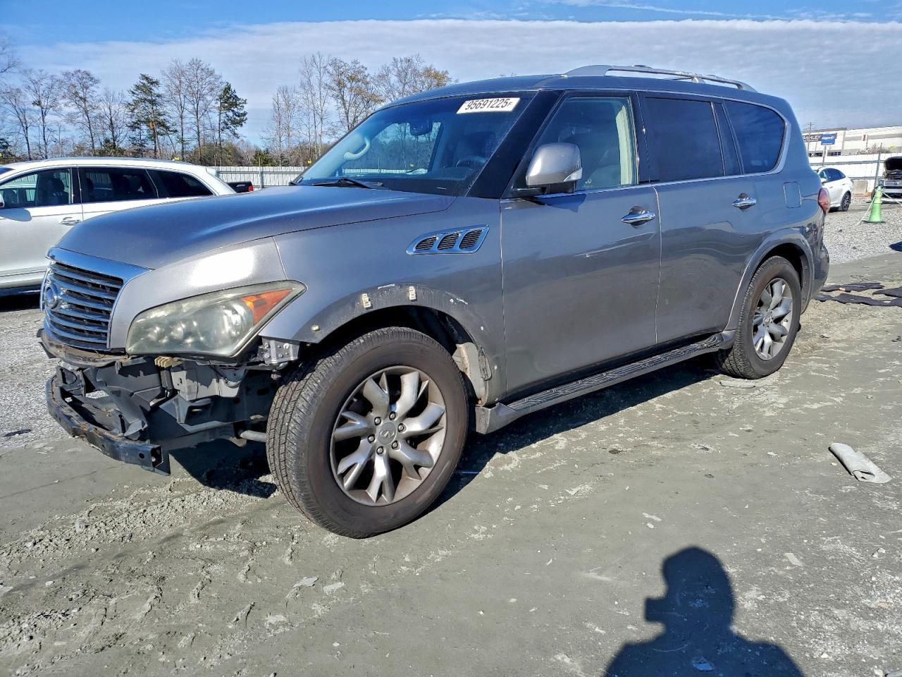 INFINITI QX56 2012