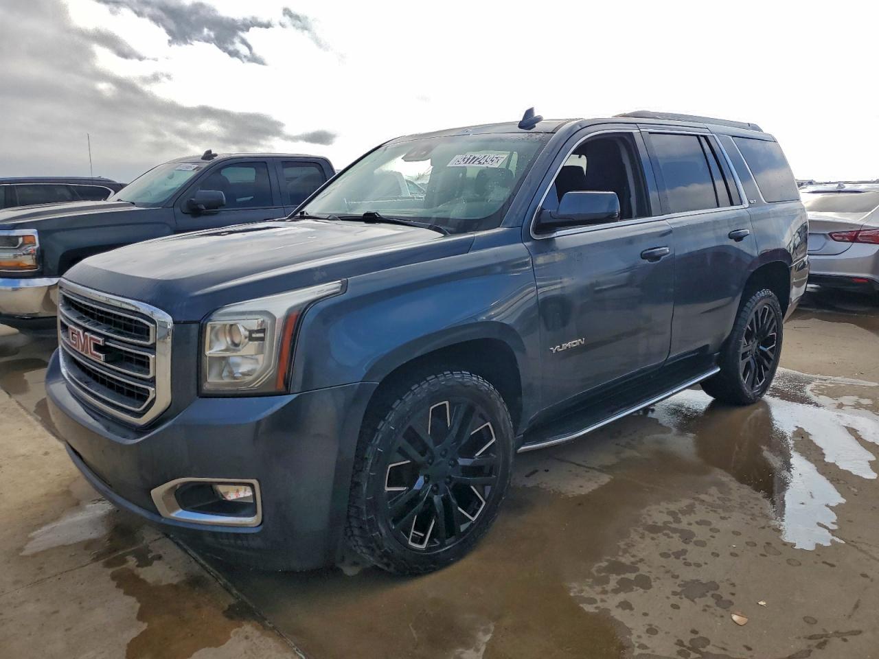 GMC YUKON SLT 2020