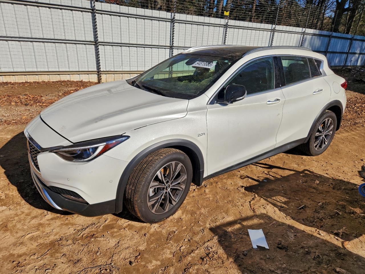INFINITI QX30 2018