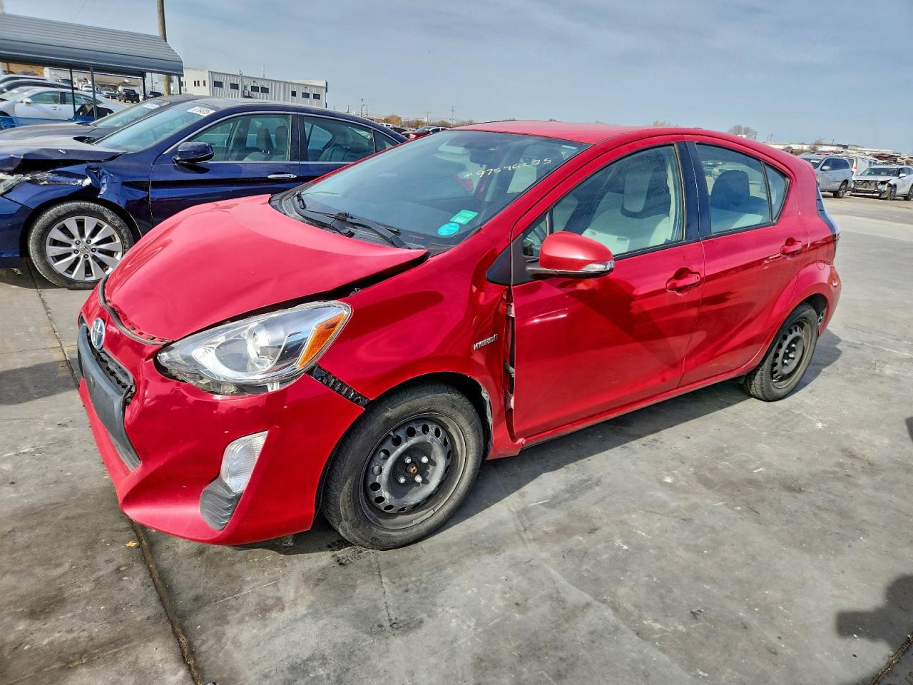 TOYOTA PRIUS C 2016