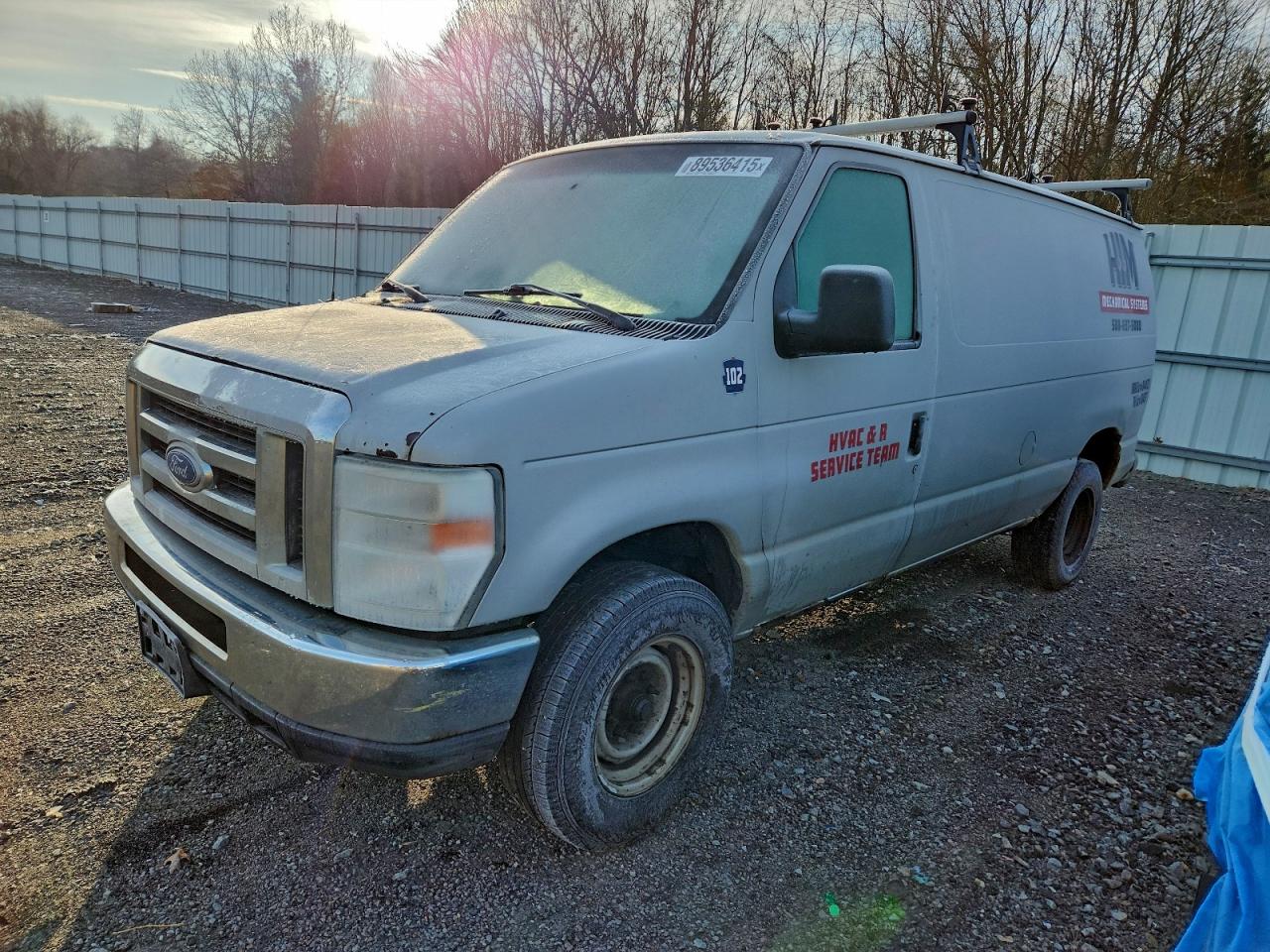 FORD ECONOLINE 2011