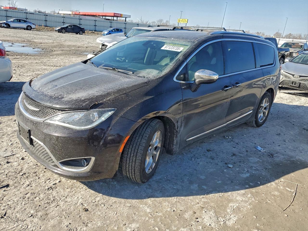 CHRYSLER PACIFICA 2017