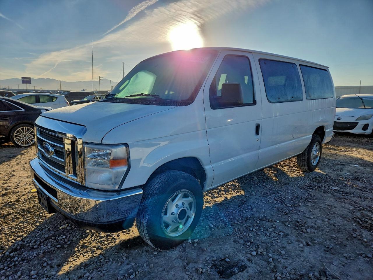 FORD ECONOLINE 2011