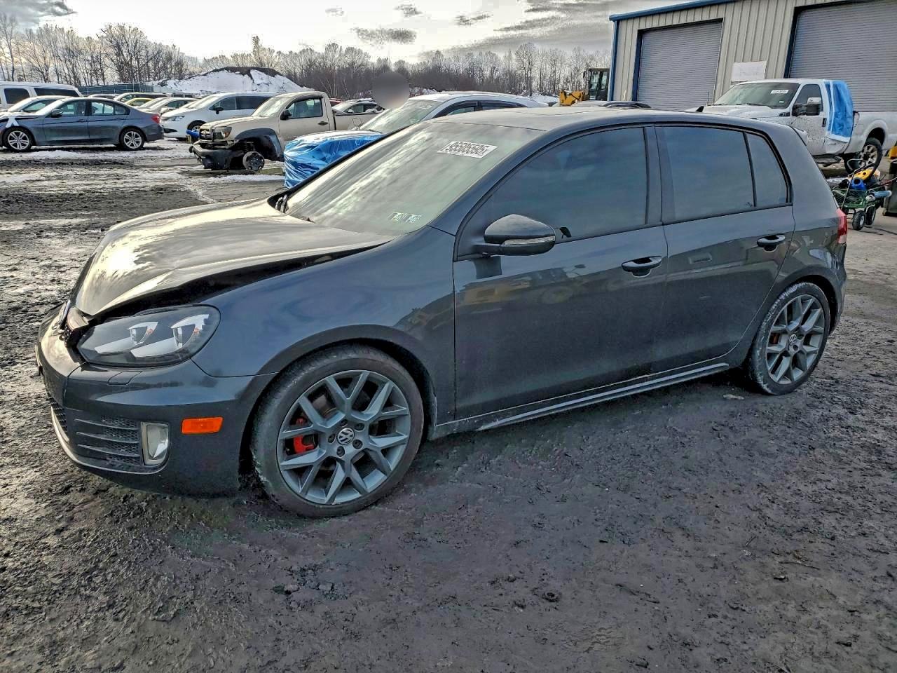 VOLKSWAGEN GTI 2014