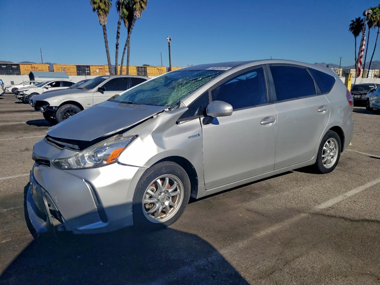 TOYOTA PRIUS V 2017