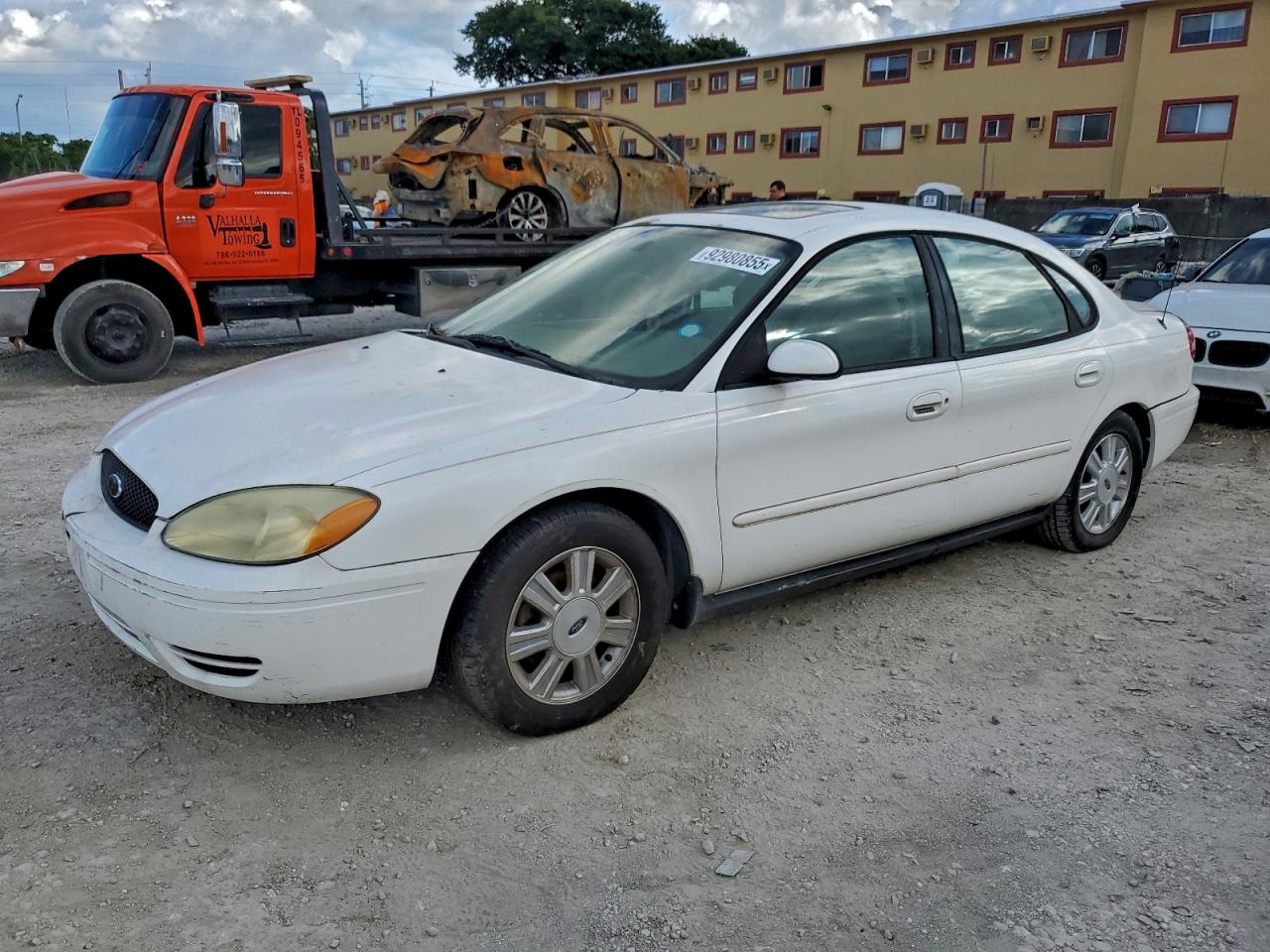 FORD TAURUS 2005