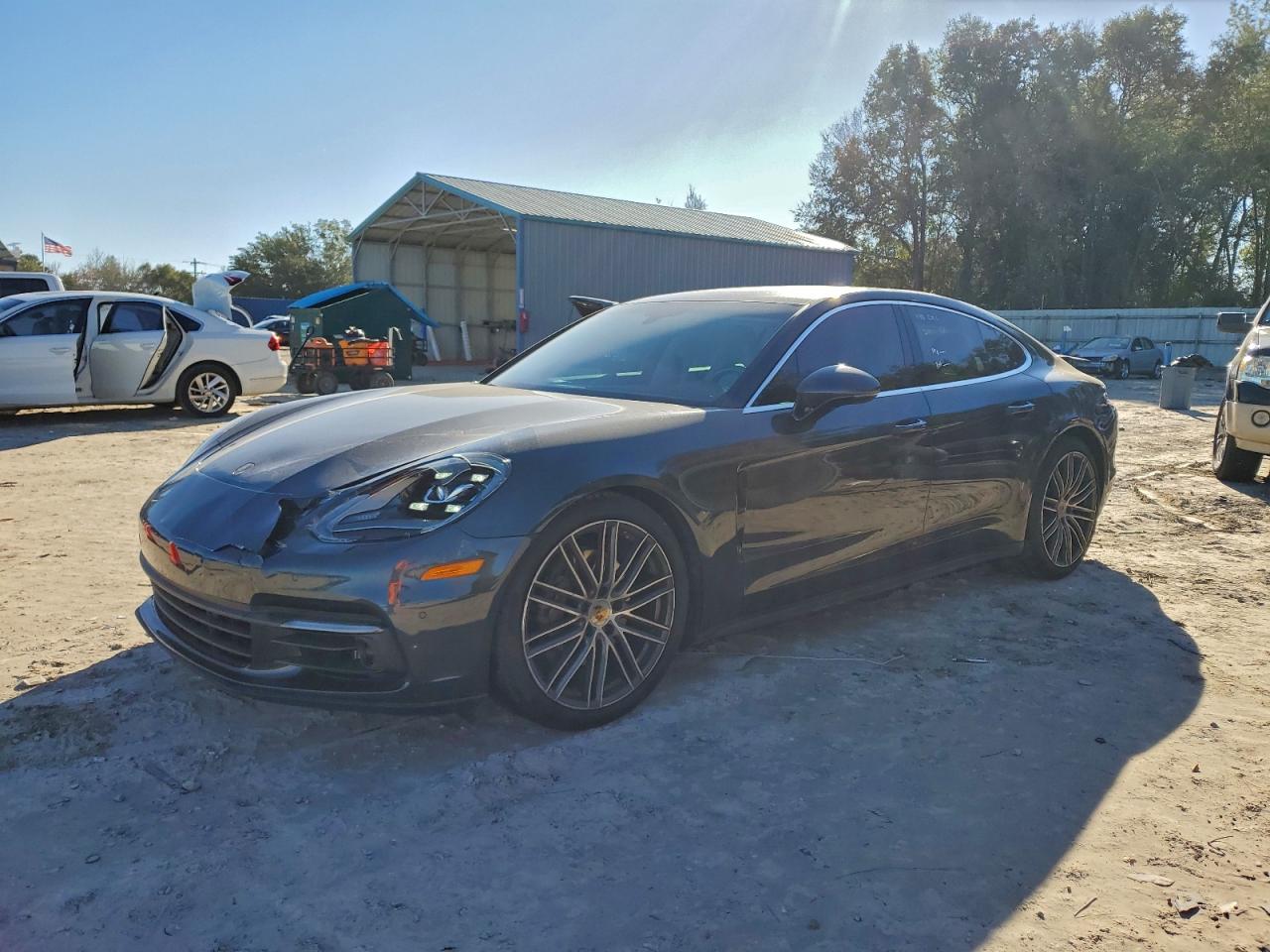 PORSCHE PANAMERA 4 2018
