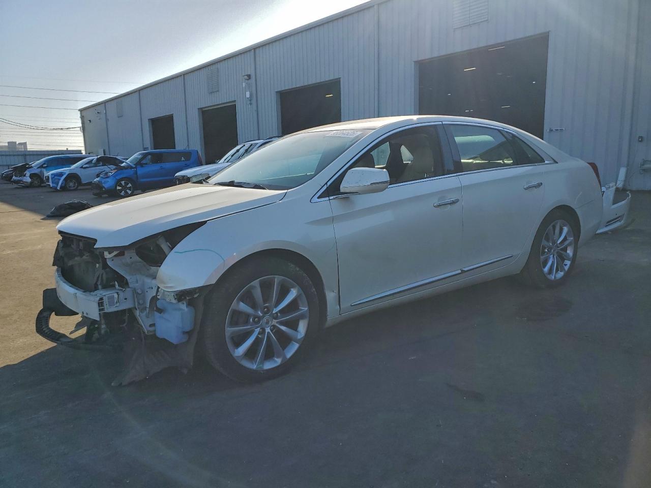 CADILLAC XTS LUXURY 2013