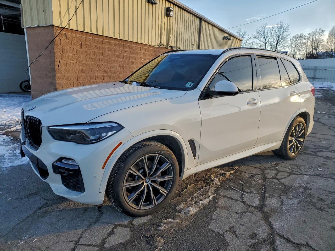 BMW X5 2021