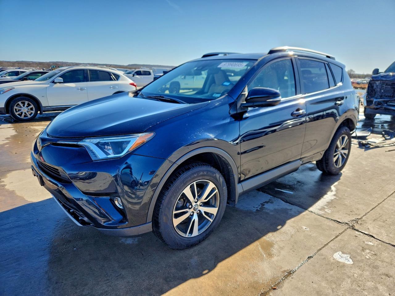 TOYOTA RAV4 2017