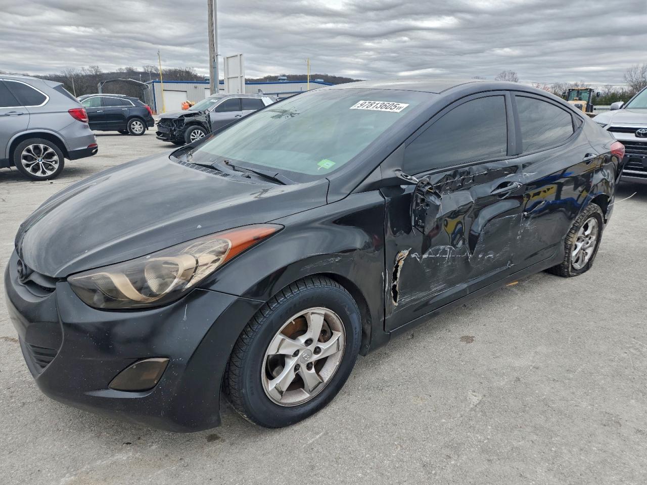 HYUNDAI ELANTRA GL 2012