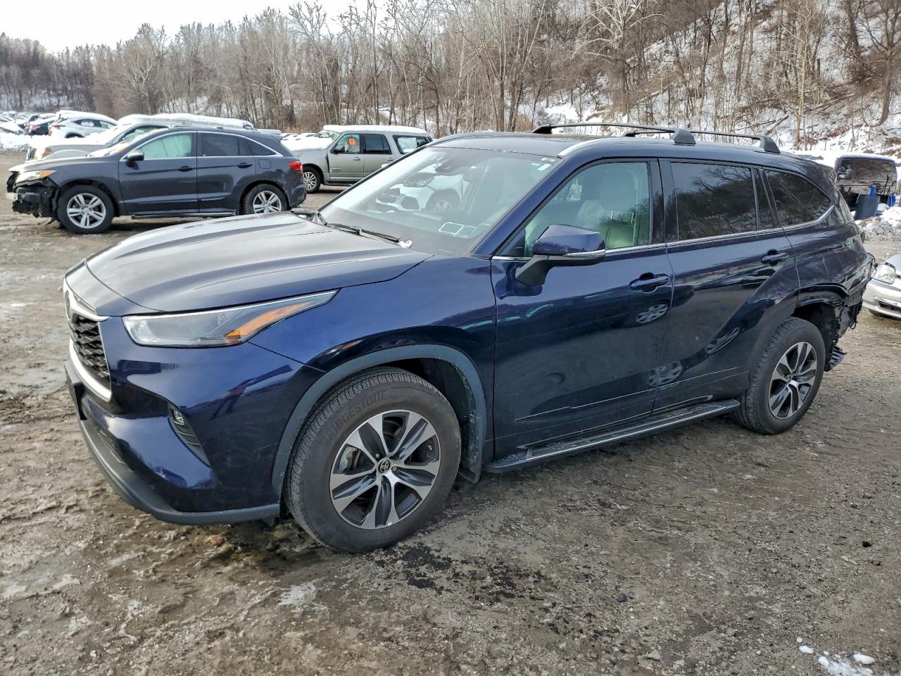 TOYOTA HIGHLANDER 2022