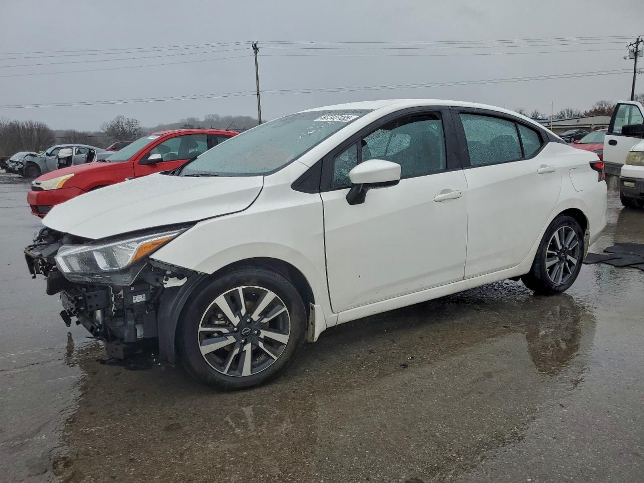 NISSAN VERSA 2024