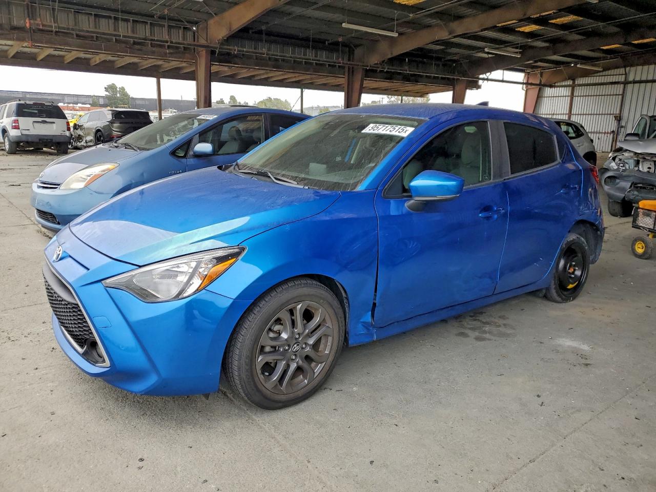 TOYOTA YARIS LE 2020