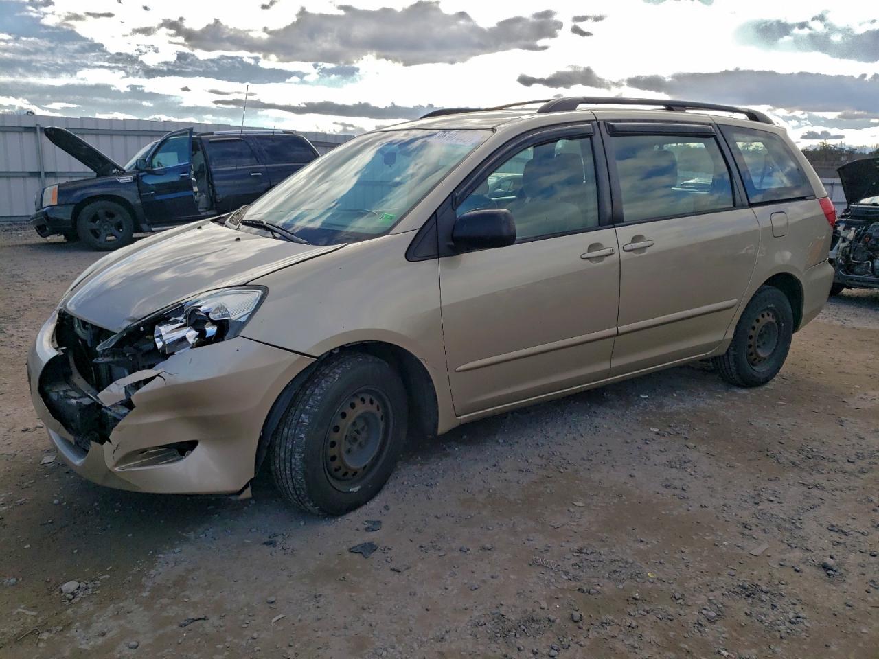 TOYOTA SIENNA 2009
