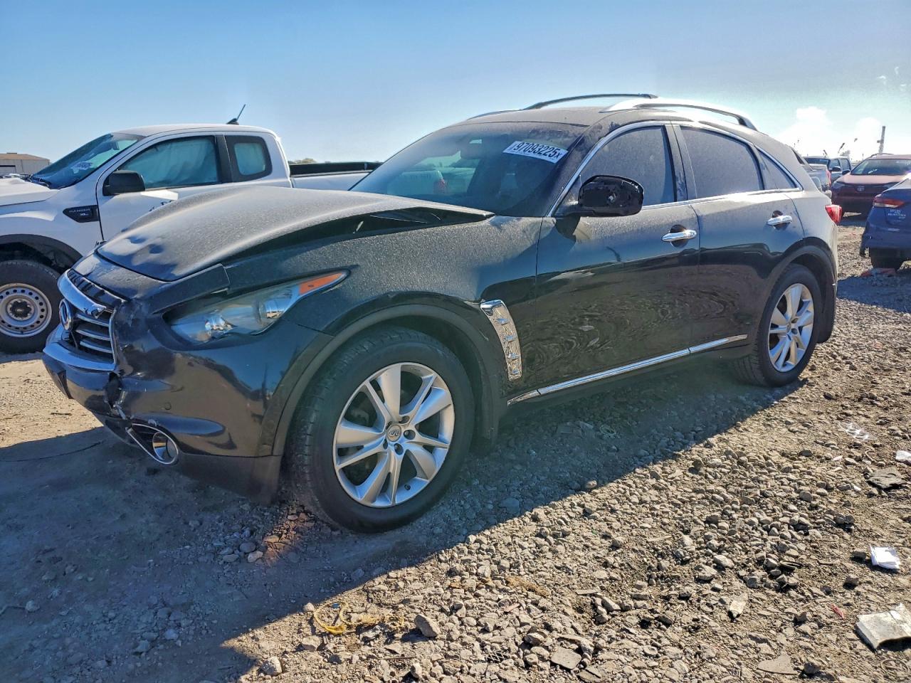 INFINITI FX35 2012