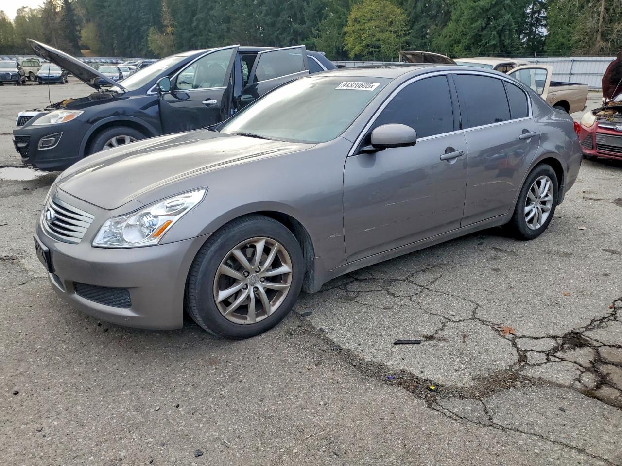 INFINITI G35 2008