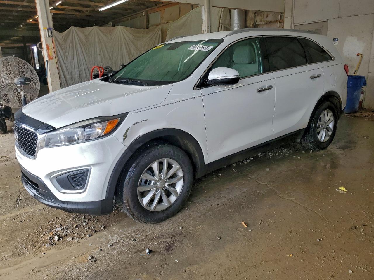 KIA SORENTO LX 2016