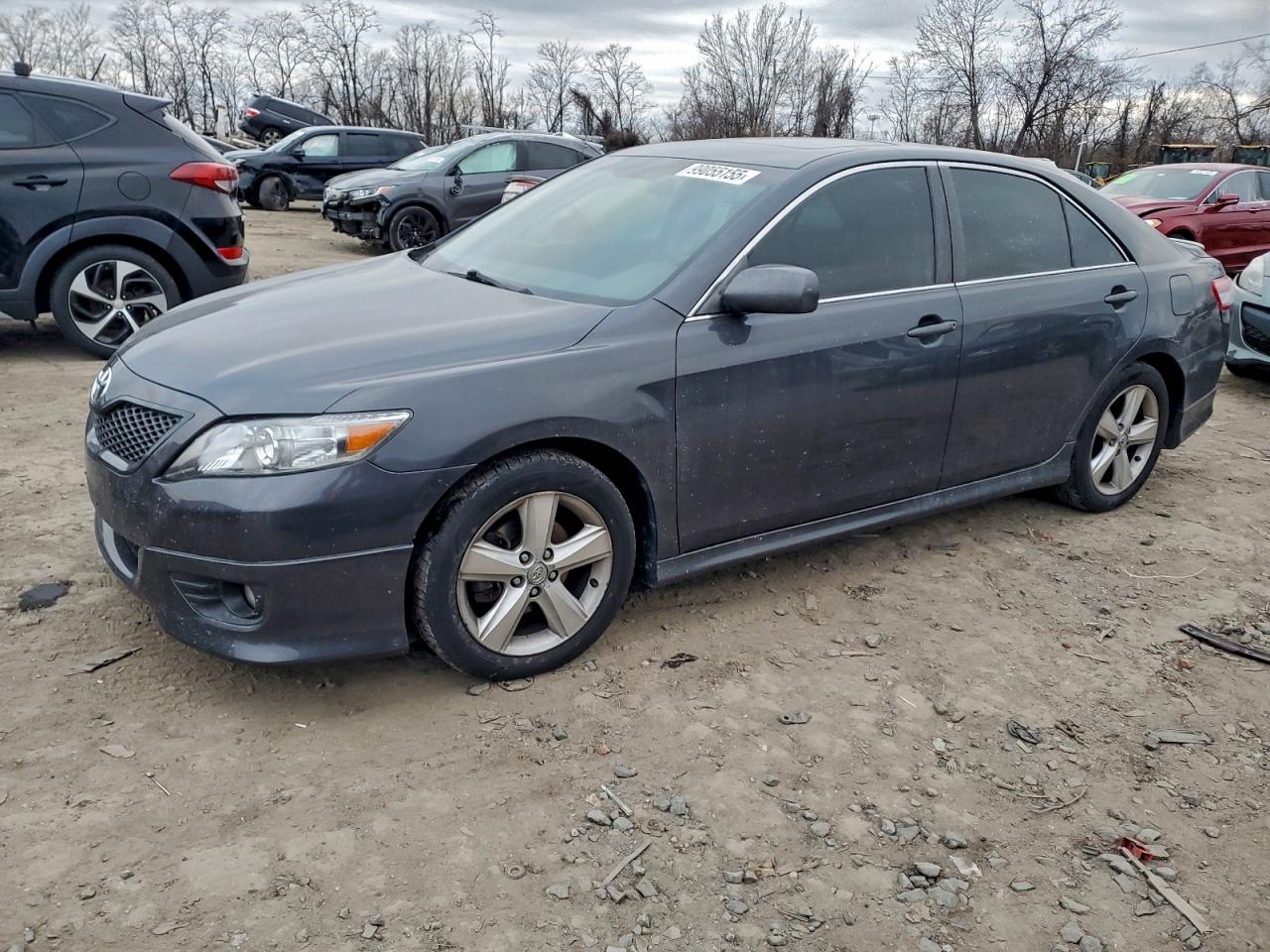 TOYOTA CAMRY BASE 2011