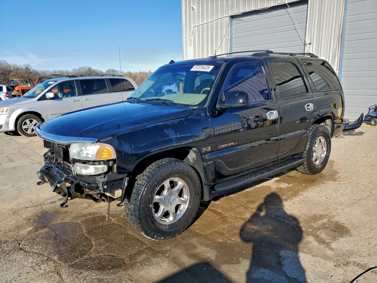 GMC YUKON DENA 2003