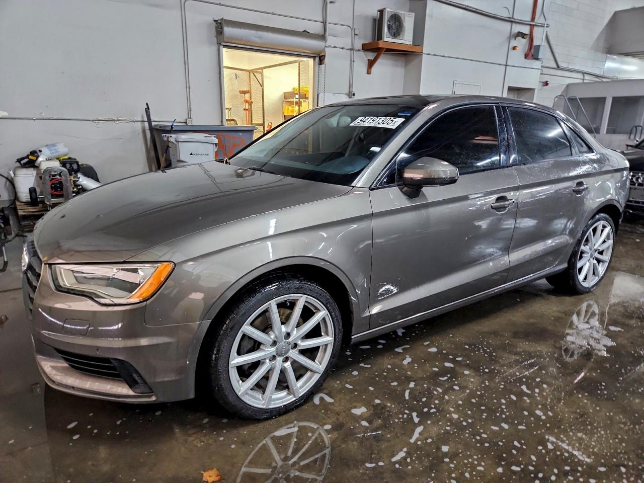 AUDI A3 PREMIUM 2015