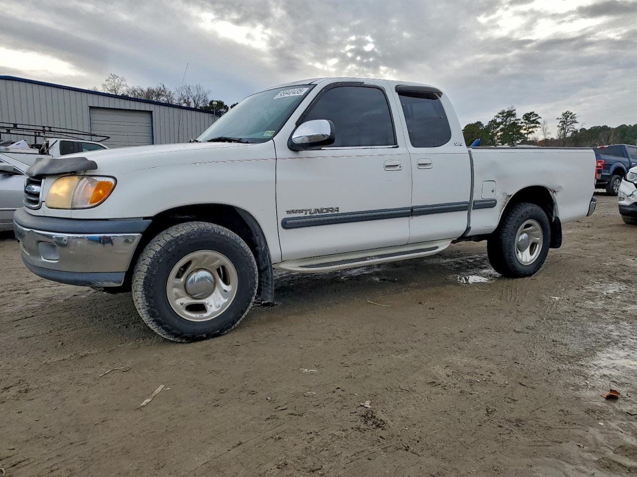 TOYOTA TUNDRA ACC 2002