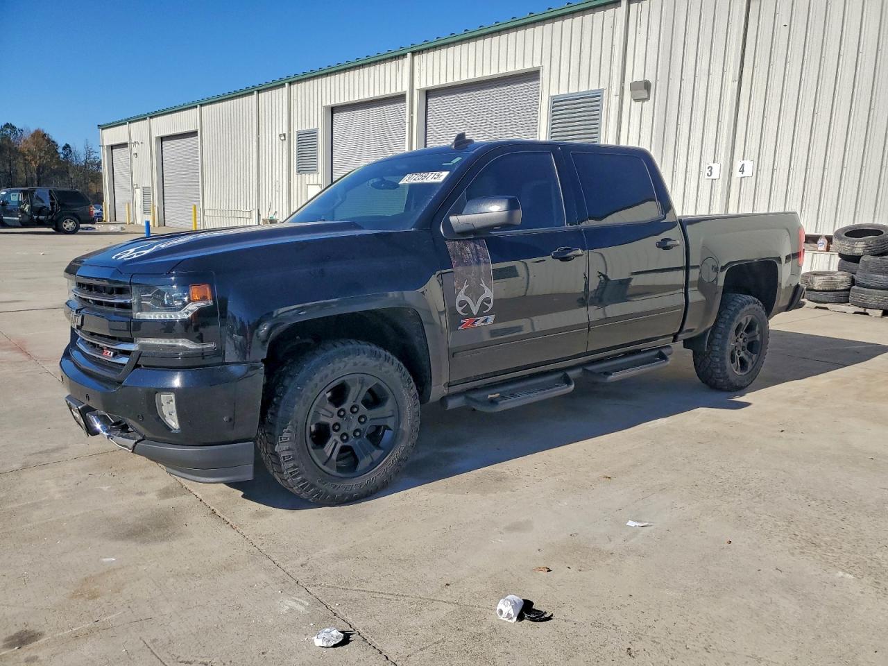 CHEVROLET SILVERADO 2018