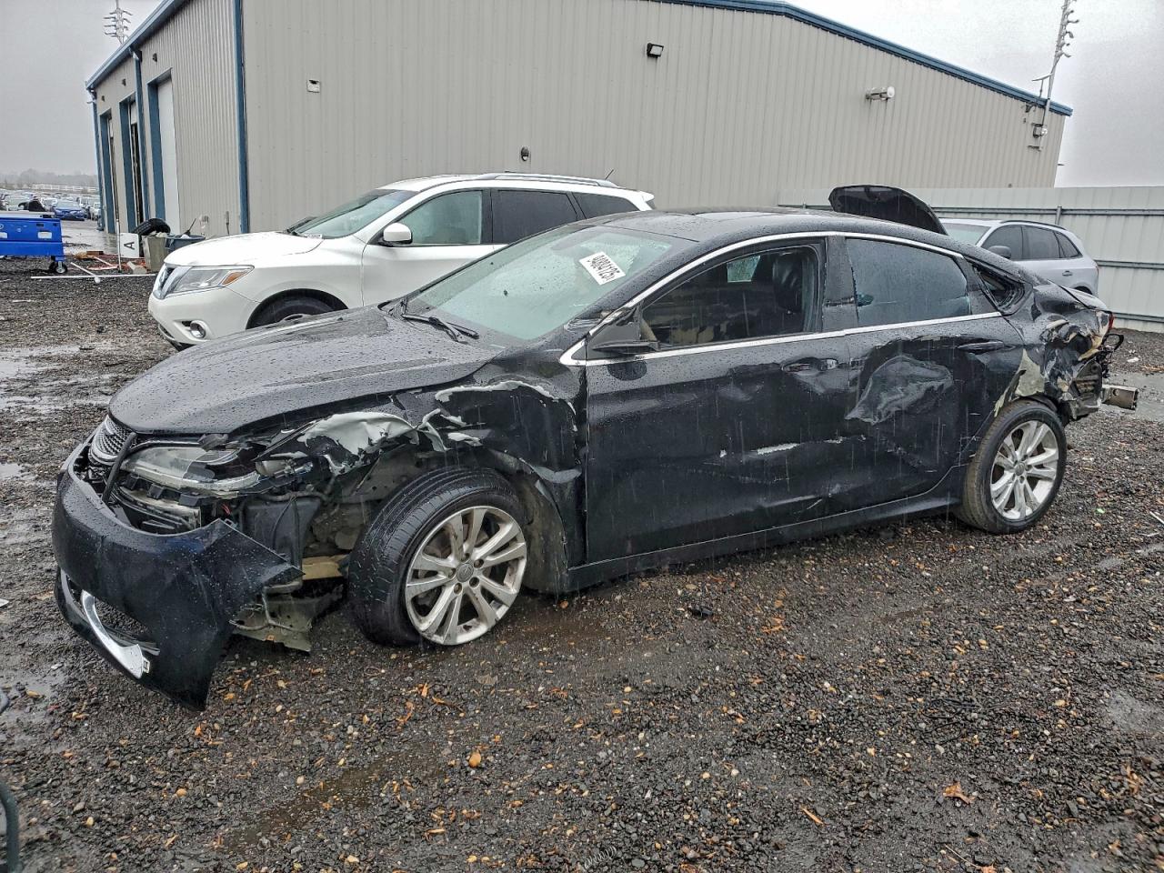 CHRYSLER 200 2015