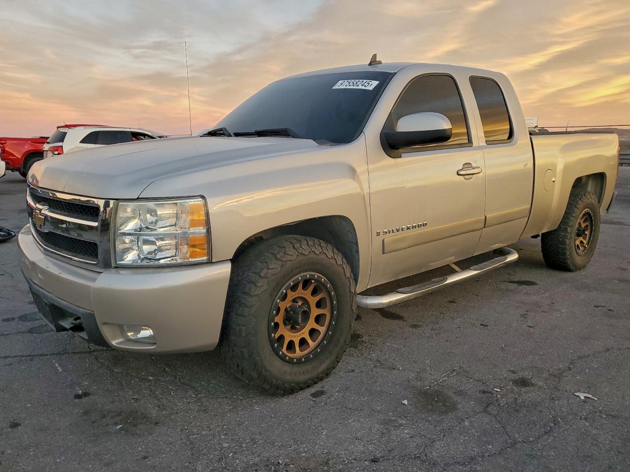 CHEVROLET SILVERADO 2008