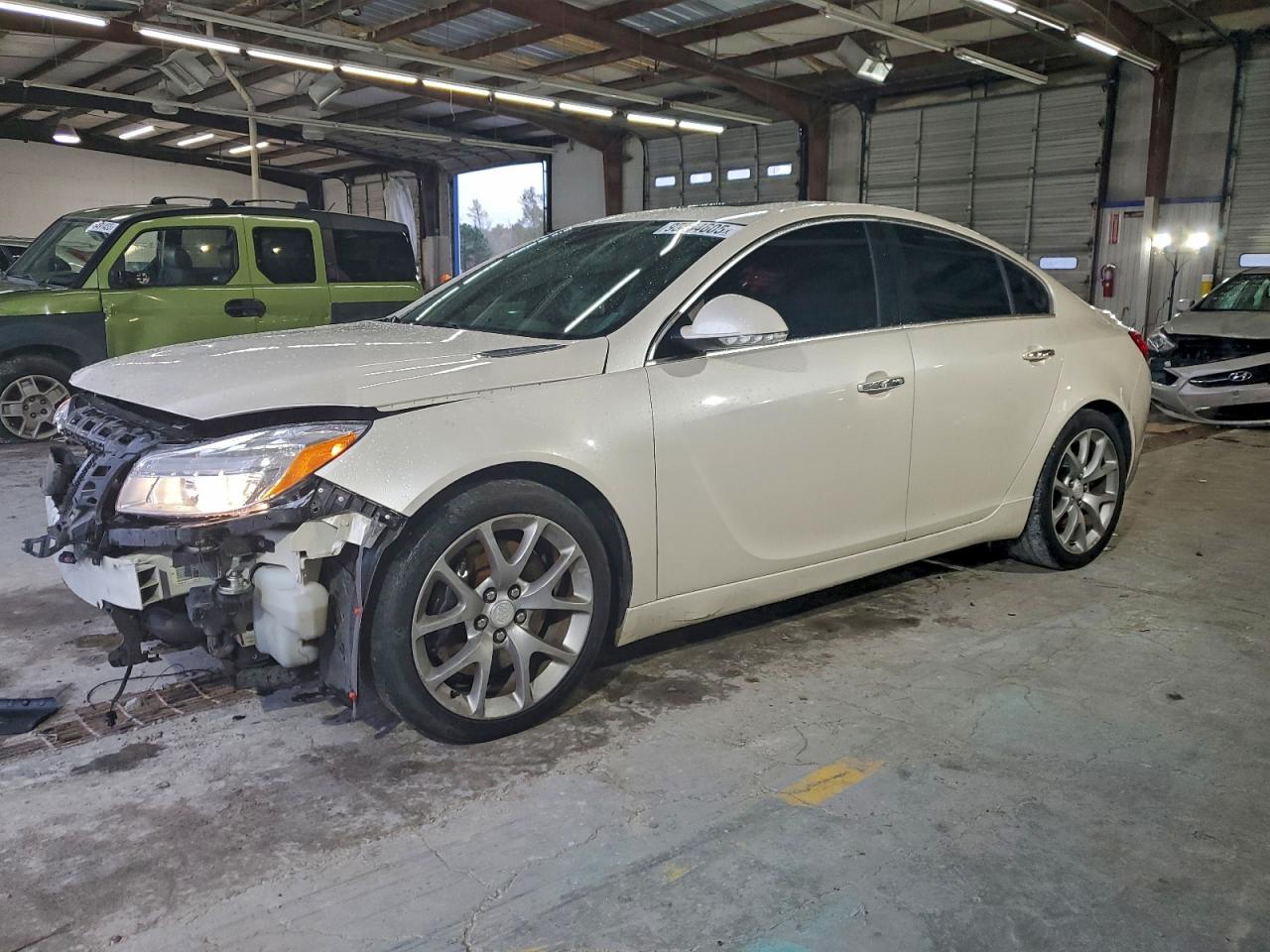 BUICK REGAL 2013