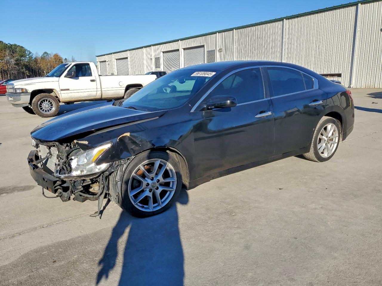NISSAN MAXIMA 2009