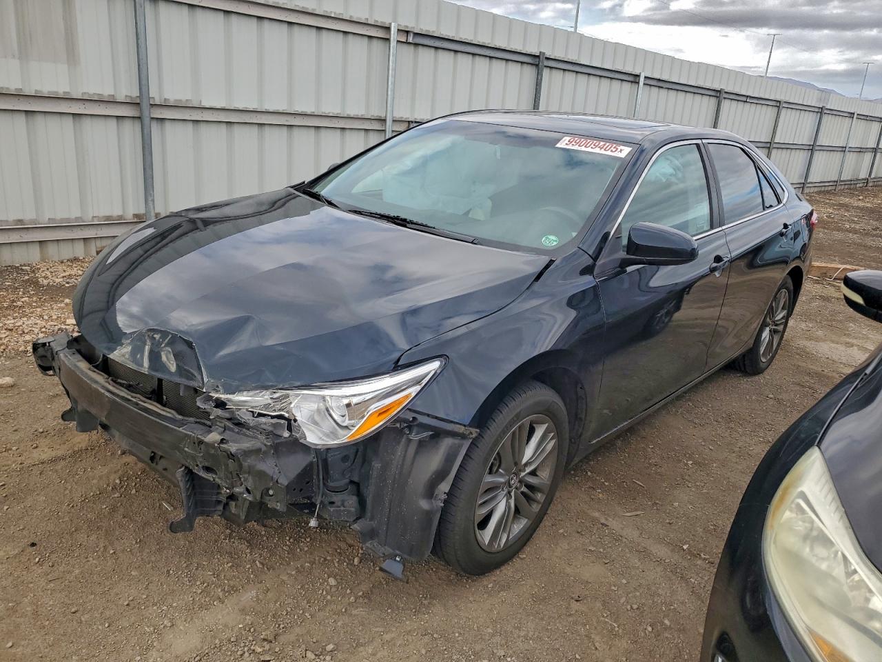 TOYOTA CAMRY LE 2015