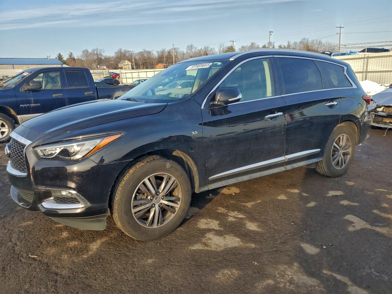 INFINITI QX60 LUXE 2019