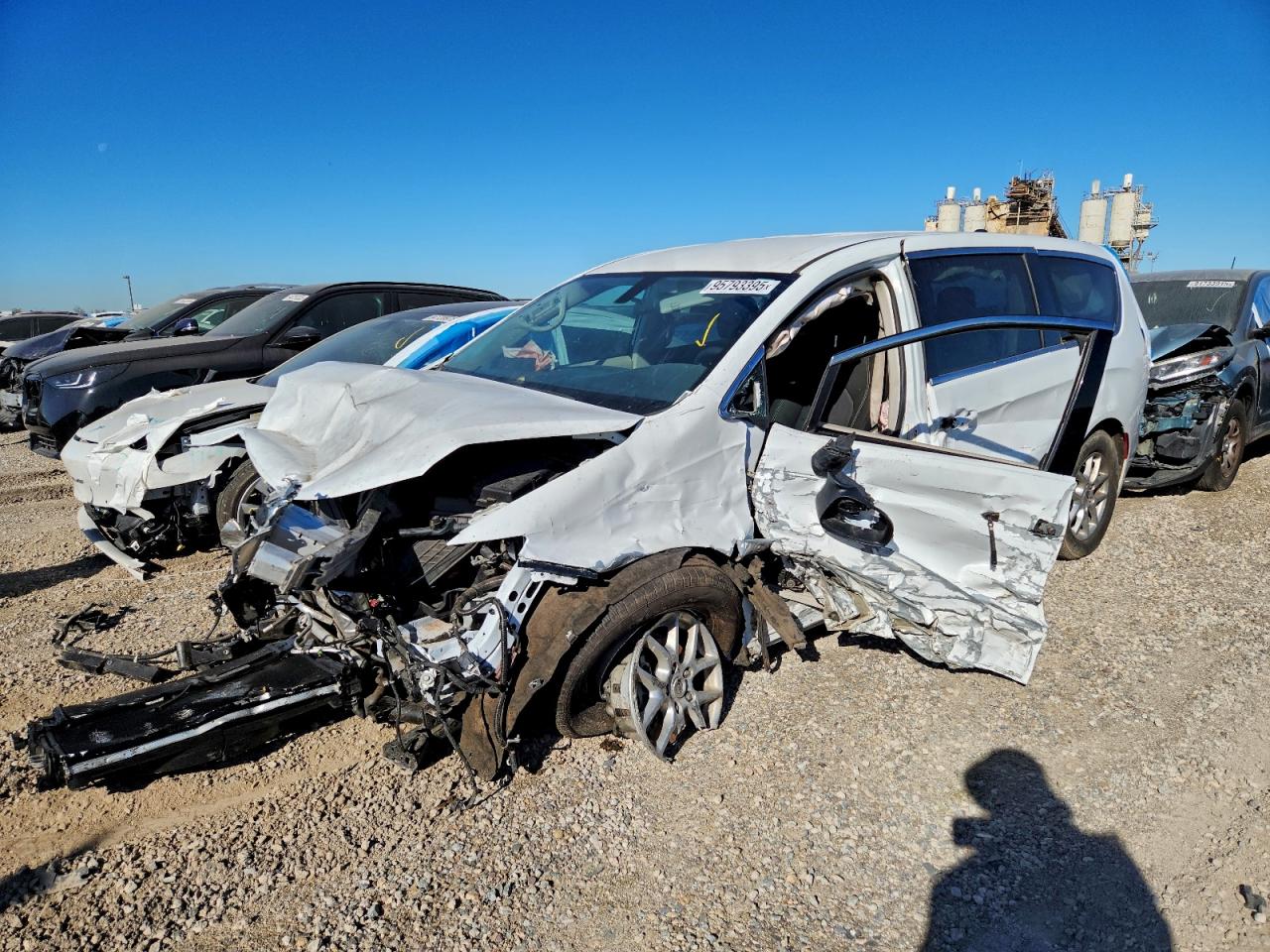 CHRYSLER VOYAGER 2022