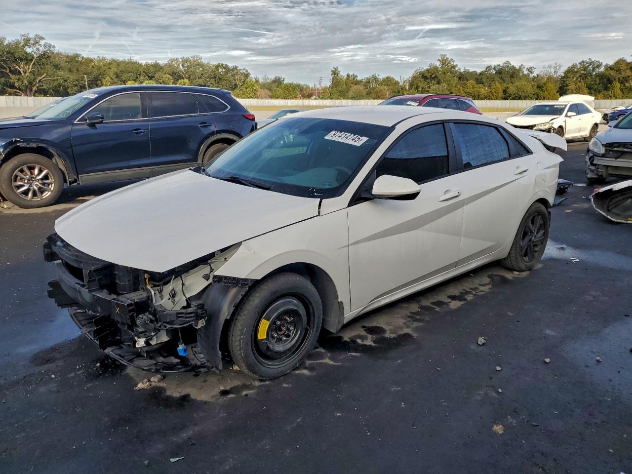 HYUNDAI ELANTRA 2023