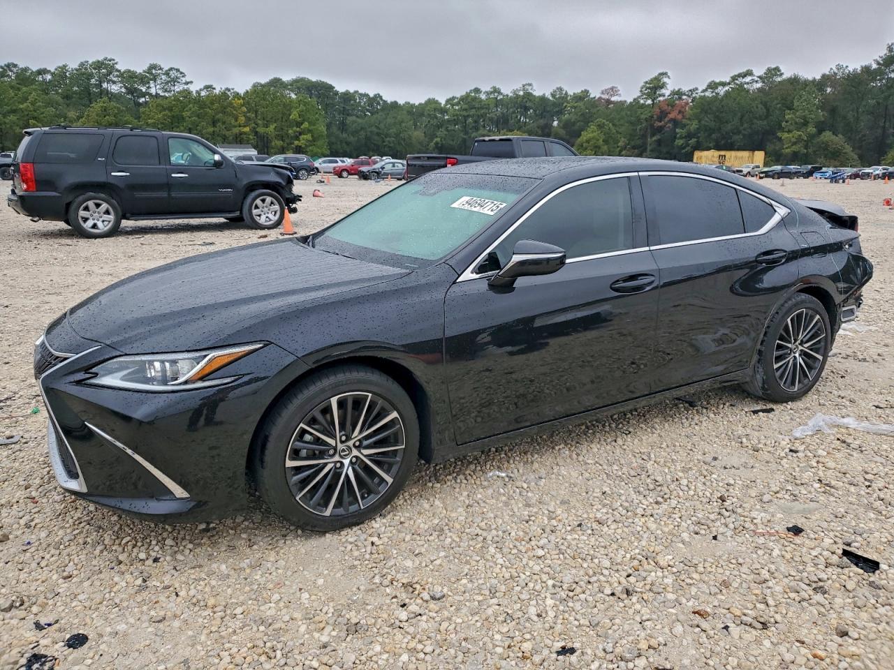 LEXUS ES 2023