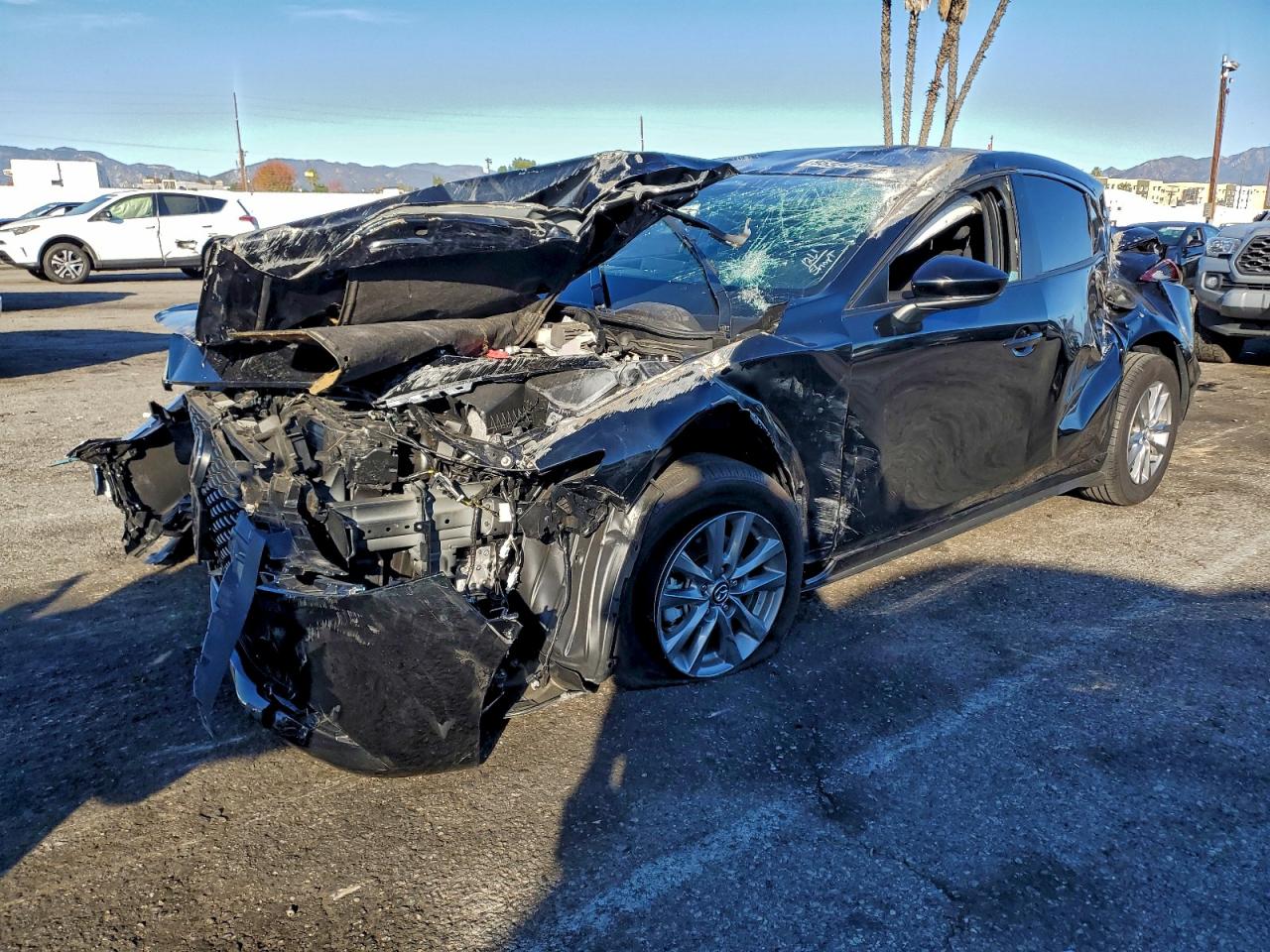 MAZDA 3 2025