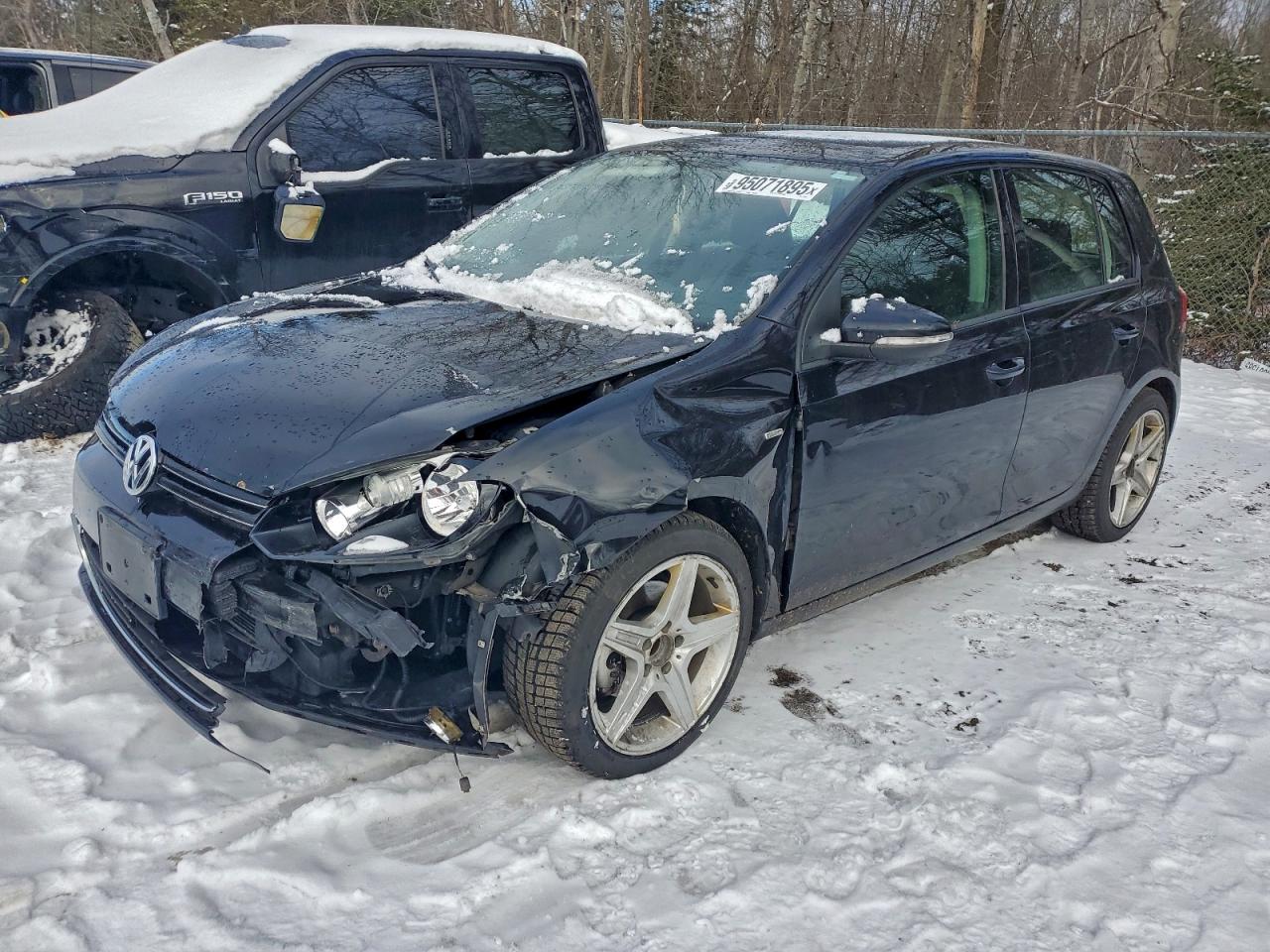 VOLKSWAGEN GOLF 2013