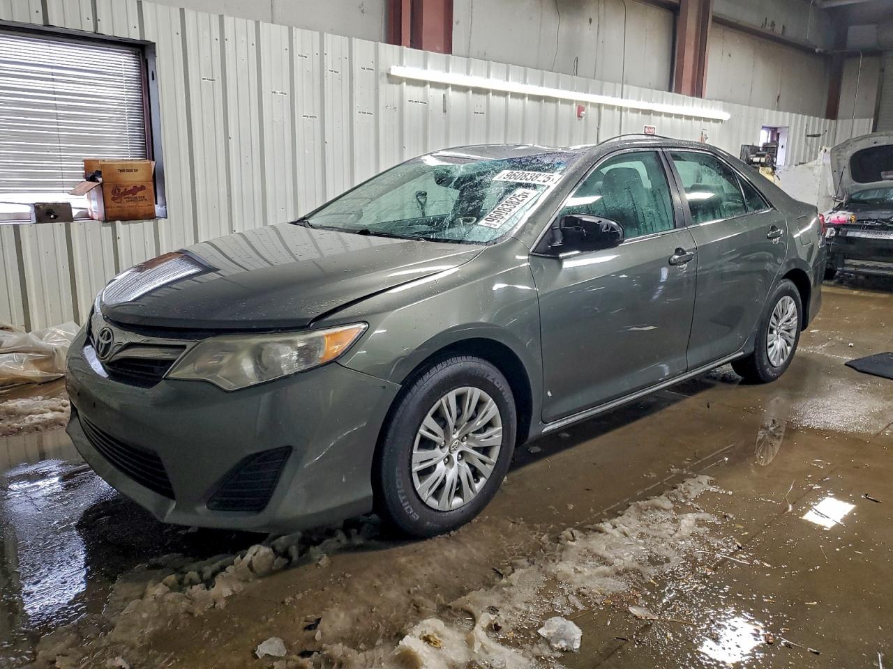 TOYOTA CAMRY L 2014