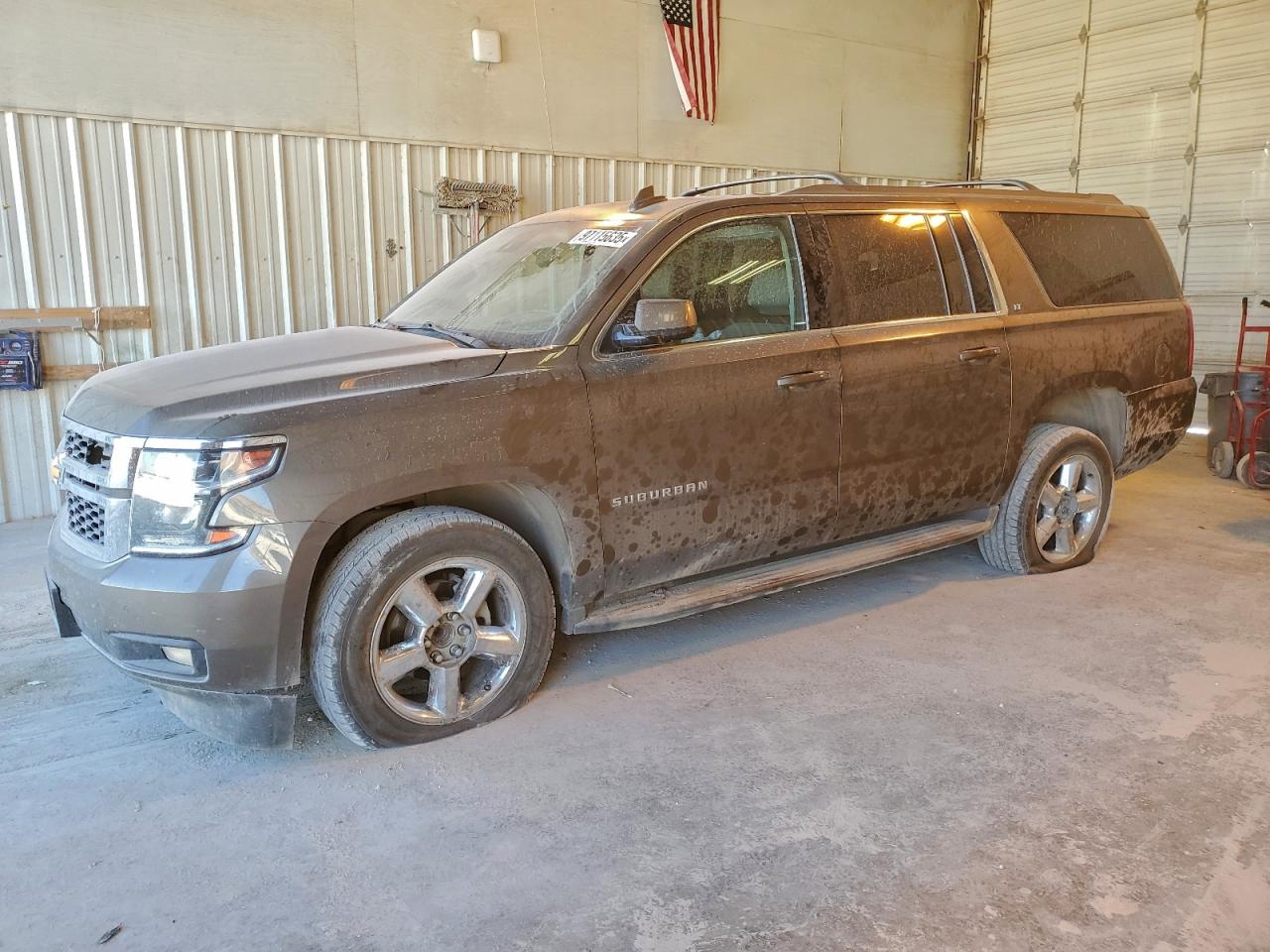 CHEVROLET SUBURBAN 2016