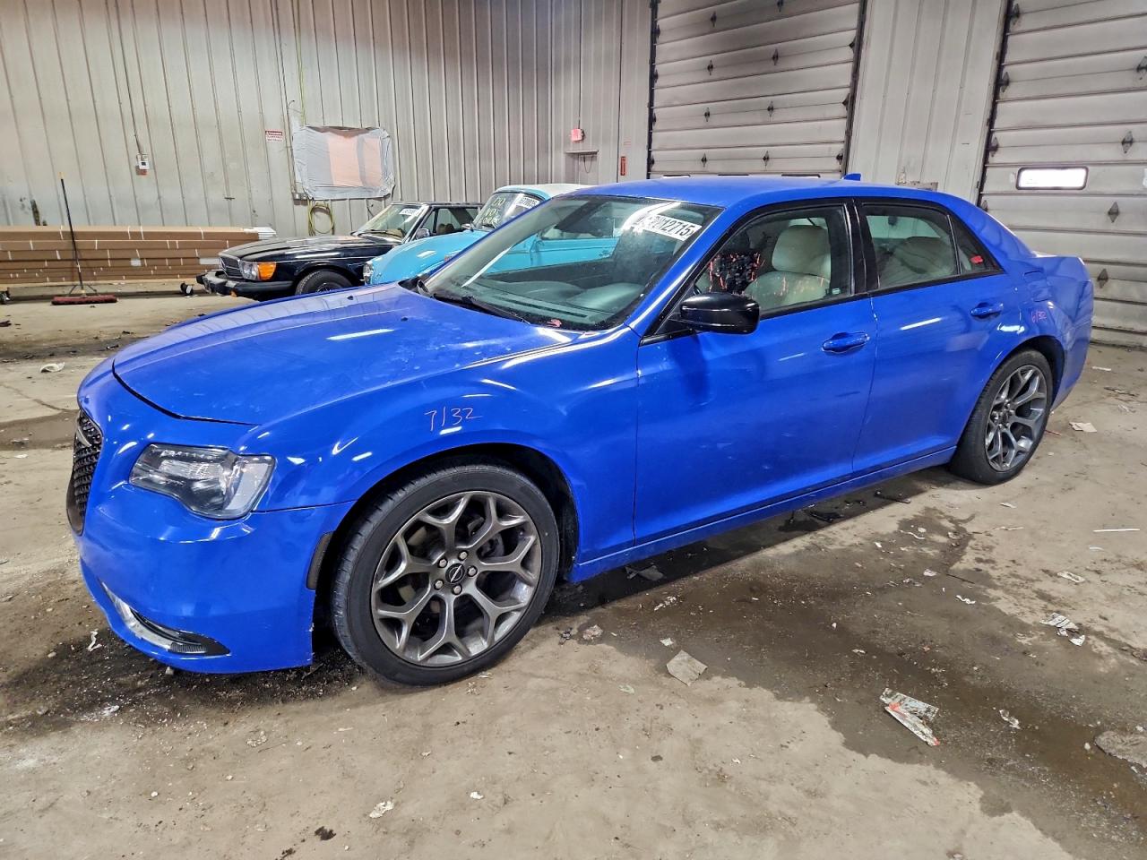 CHRYSLER 300 TOURIN 2018