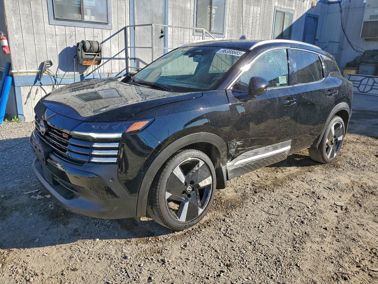 NISSAN KICKS 2025