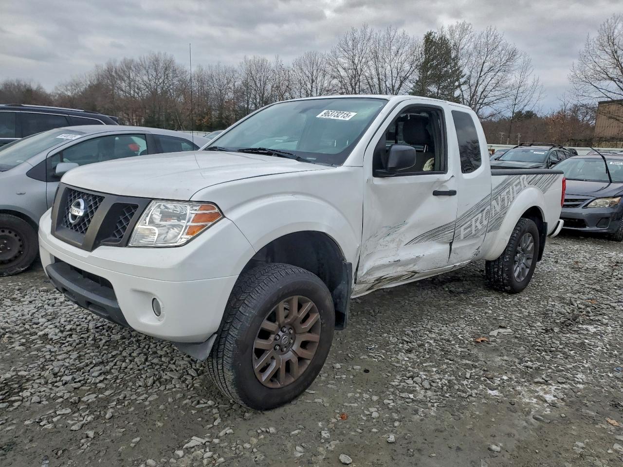 NISSAN FRONTIER 2012