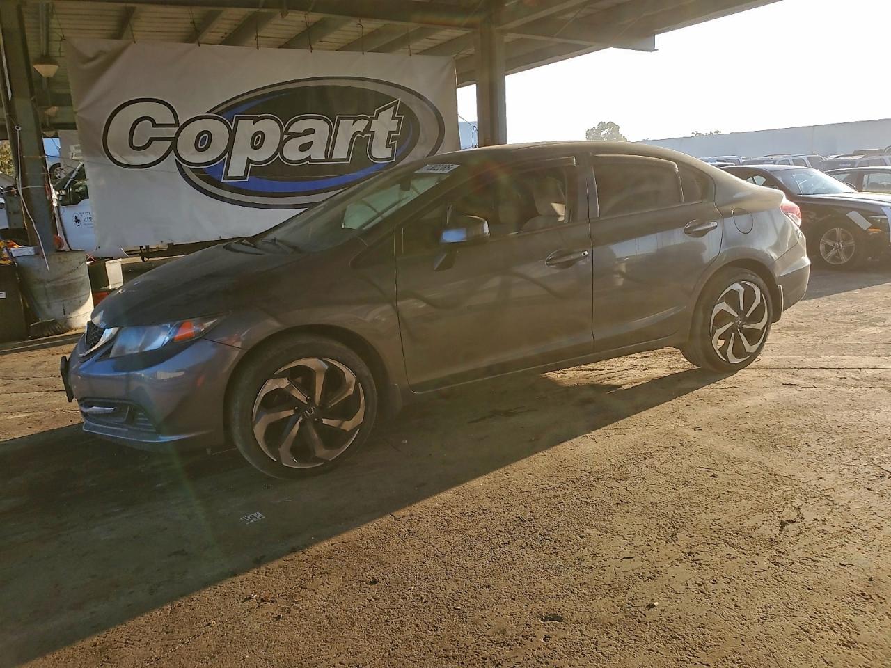 HONDA CIVIC LX 2013